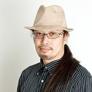 writer 岡安 学